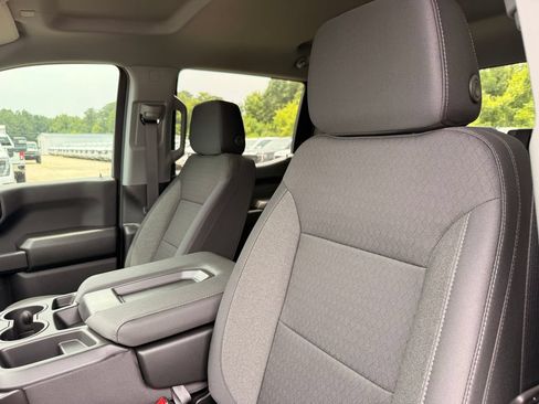 New 2026 Chevrolet Silverado 1500 Custom RWD image 12
