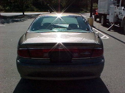 Used 2004 Buick Century Custom image 10