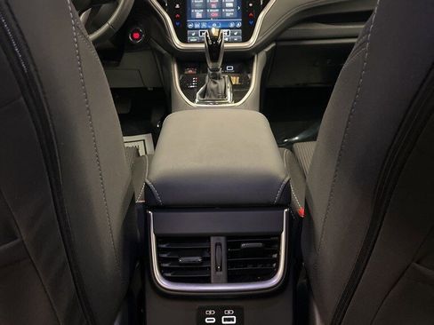 Used 2025 Subaru Legacy Premium image 31
