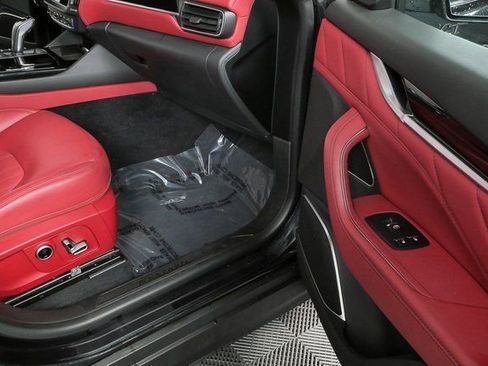 Certified 2022 Maserati Levante GT image 25