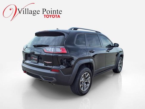 Used 2021 Jeep Cherokee Trailhawk AWD/4WD image 6