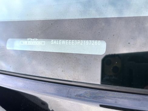 Used 2023 Land Rover Defender 110 V8 image 26