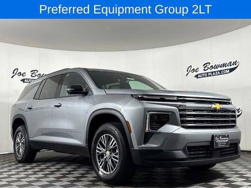 New 2026 Chevrolet Traverse LT w/ Driver Confidence Package AWD/4WD image 5