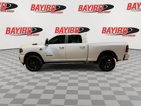 Used 2024 RAM 2500 Big Horn w/ Night Edition AWD/4WD image 5
