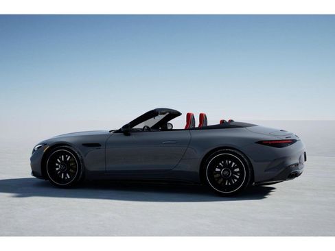 New 2026 Mercedes-Benz SL 63 AMG 4MATIC image 34
