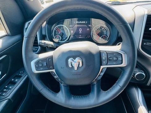 Used 2025 RAM 1500 Big Horn AWD/4WD image 17