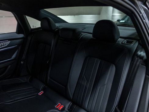 Used 2025 Audi A6 3.0T Premium w/ Convenience Package image 29