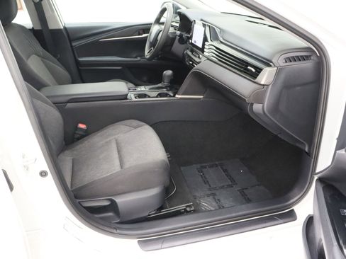 Certified 2025 Toyota Camry LE image 36