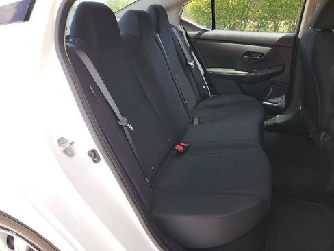 Certified 2025 Nissan Sentra S FWD image 15