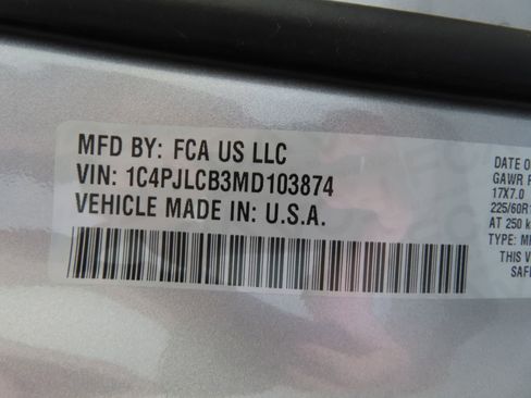 Used 2021 Jeep Cherokee Latitude image 28