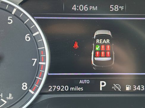 Used 2025 Nissan Pathfinder SV AWD/4WD image 43