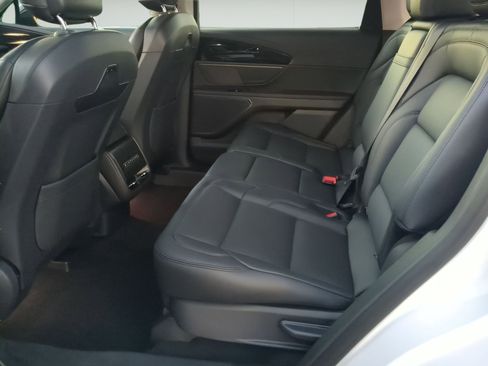 New 2026 Lincoln Nautilus Premier AWD/4WD image 21