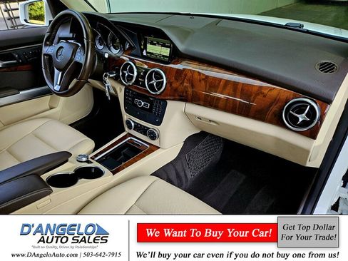 Used 2015 Mercedes-Benz GLK 250 BlueTEC 4MATIC image 12