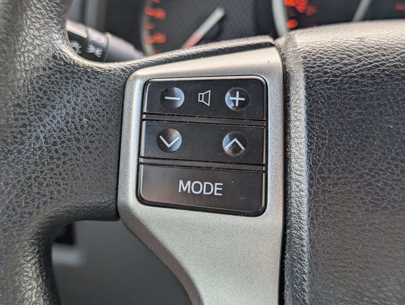Used 2013 Toyota 4Runner SR5 RWD image 18