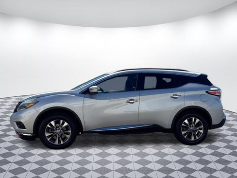 Used 2018 Nissan Murano SV FWD image 4
