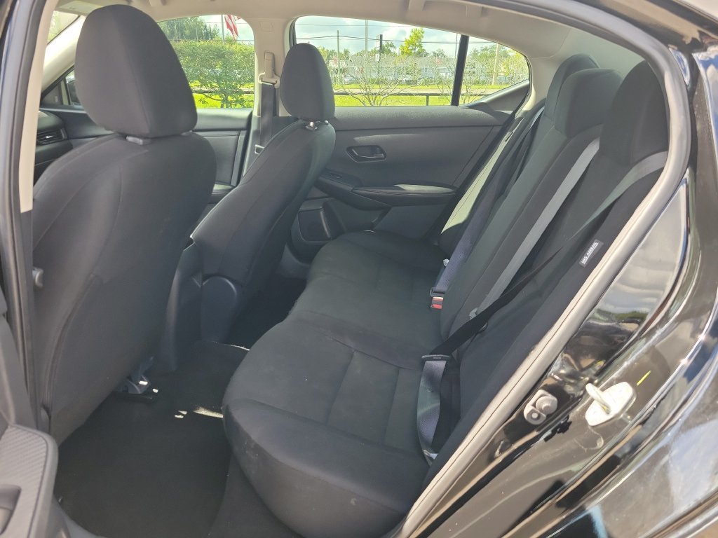 Used 2025 Nissan Sentra S FWD image 9