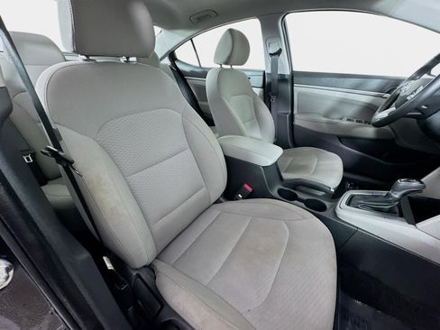 Used 2019 Hyundai Elantra Value Edition image 26