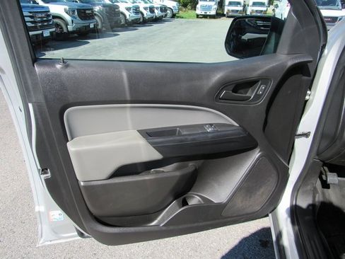 Used 2019 Chevrolet Colorado W/T w/ WT Convenience Package image 12