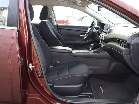 Used 2024 Nissan Sentra SV image 23