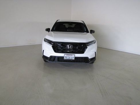 Certified 2025 Honda CR-V Sport image 2