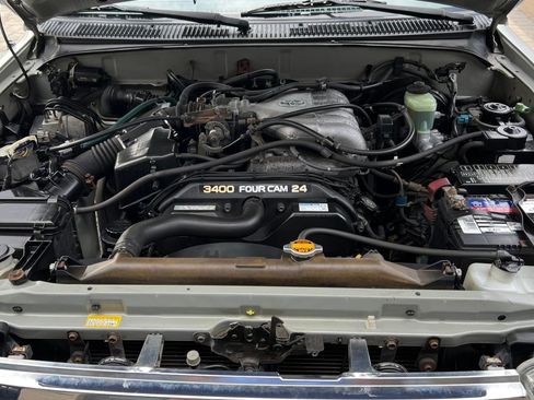 Used 1999 Toyota 4Runner SR5 AWD/4WD image 5