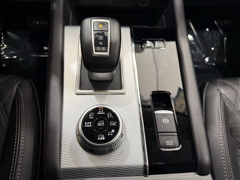 Used 2024 Mitsubishi Outlander SEL Black Edition image 42