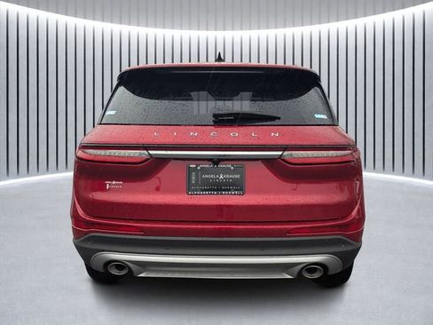 New 2026 Lincoln Corsair Premiere image 4