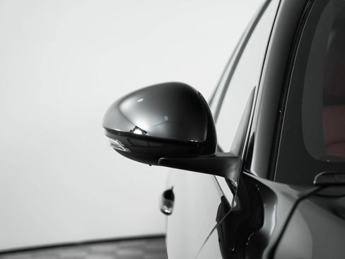 New 2025 Alfa Romeo Giulia w/ Veloce Package Rwd image 19