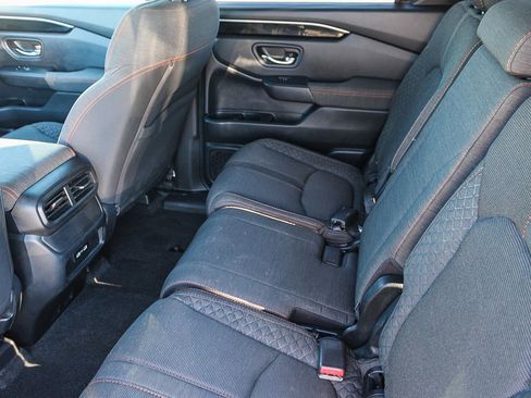 Certified 2023 Honda Pilot Sport image 19