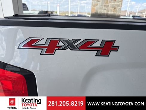 Used 2017 Chevrolet Silverado 1500 LT w/ Texas Edition image 11