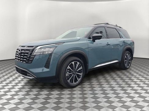 New 2026 Nissan Pathfinder Platinum w/ Cargo Package AWD/4WD image 1