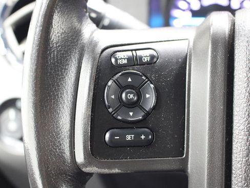 Used 2016 Ford F250 Lariat w/ Chrome Package AWD/4WD image 12