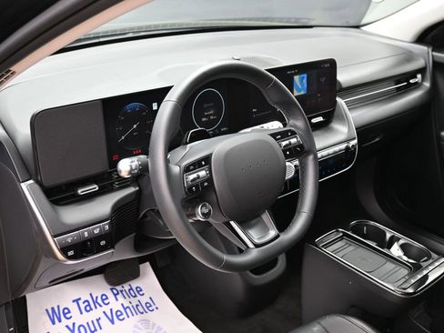 Used 2025 Hyundai Ioniq 5 SEL RWD image 18