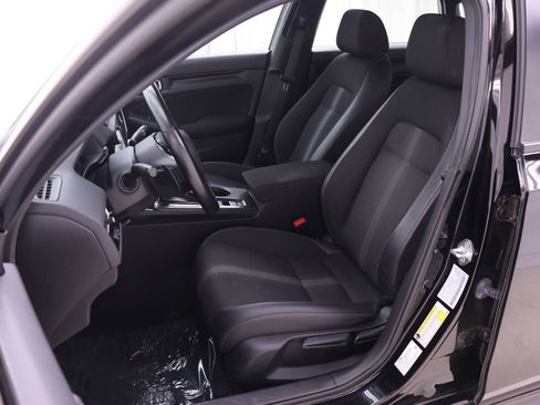 Certified 2023 Honda Civic Sport image 4