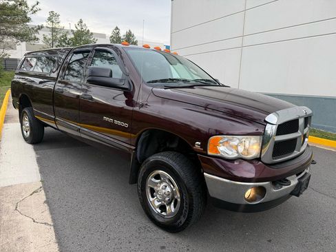 Used 2005 Dodge Ram 3500 Truck SLT w/ Trailer Tow Group AWD/4WD image 9