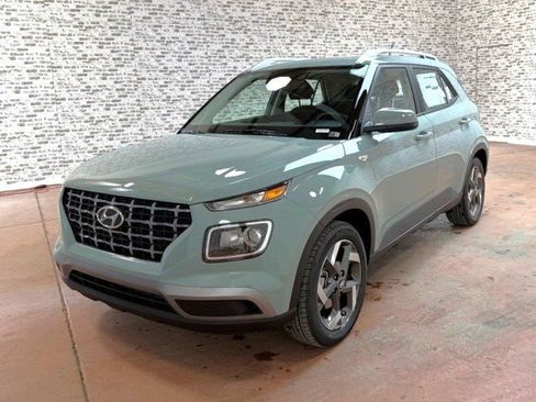 New 2026 Hyundai Venue SEL image 3