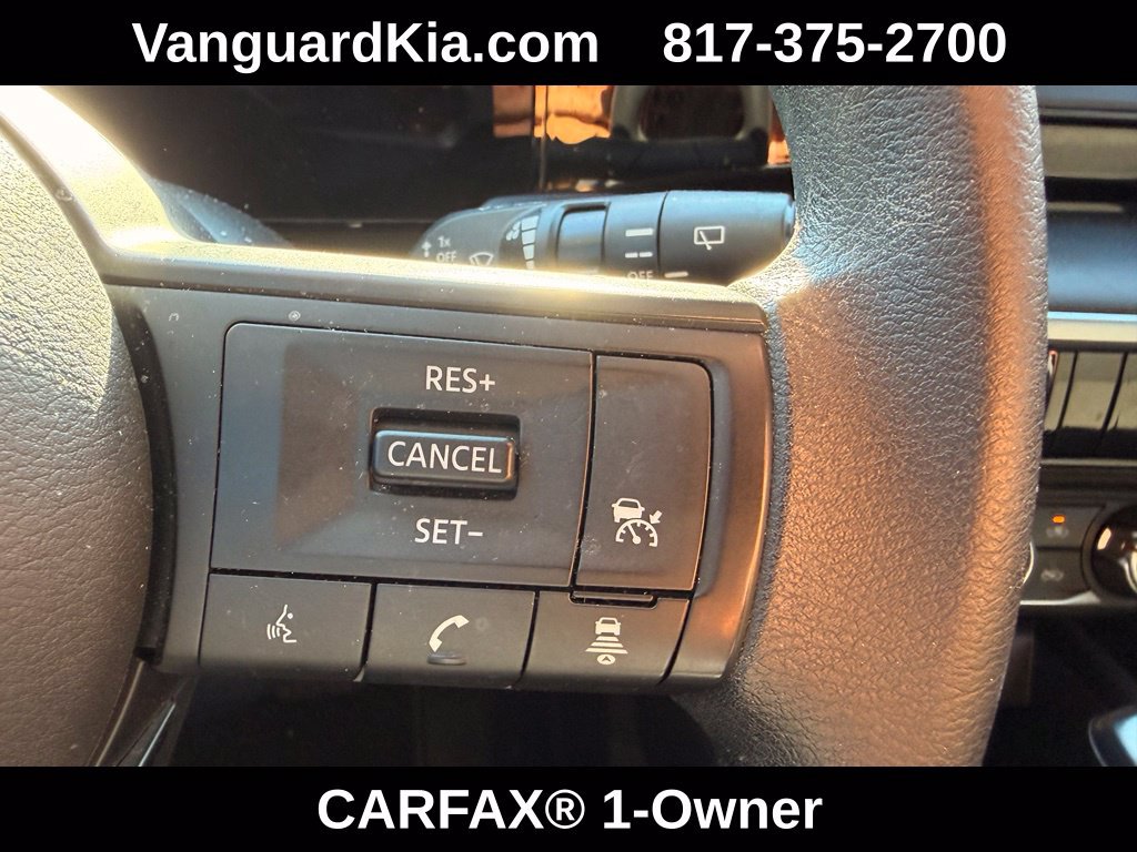 Used 2025 Nissan Kicks S AWD/4WD image 16