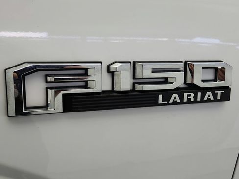 Used 2020 Ford F150 Lariat w/ Equipment Group 502A Luxury AWD/4WD image 35