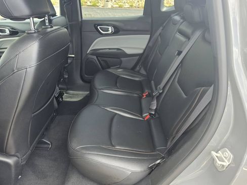 Used 2024 Jeep Compass Limited AWD/4WD image 7