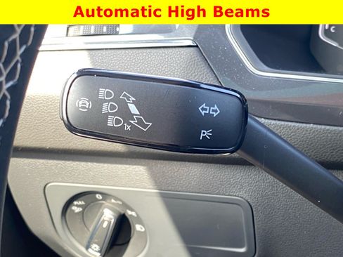 Used 2023 Volkswagen Tiguan SEL R-Line AWD/4WD image 19
