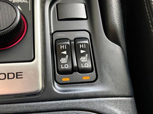Used 2020 Subaru Forester Premium AWD/4WD image 25