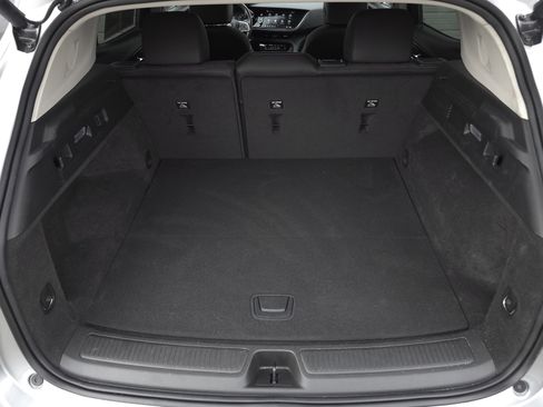 Used 2023 Buick Envision Preferred image 29