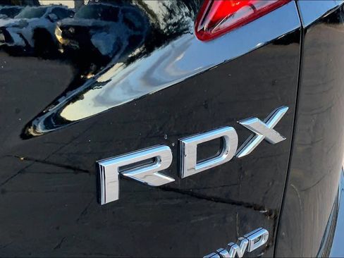 Used 2025 Acura RDX SH-AWD w/ Technology Package image 9