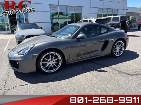 Used 2015 Porsche Cayman RWD image 1