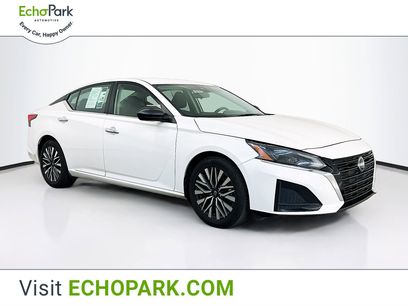 Used 2024 Nissan Altima 2.5 SV