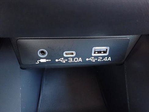 Certified 2025 Subaru Legacy Premium AWD/4WD image 16