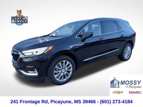 Used 2020 Buick Enclave Essence w/ Sound and Sites Package image 1