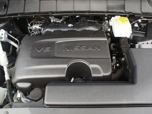 Used 2024 Nissan Pathfinder SL image 27