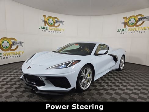 Used 2021 Chevrolet Corvette Stingray Preferred Cpe w/ Engine Appearance Package image 4