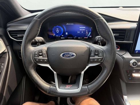 Used 2020 Ford Explorer ST w/ ST Street Pack AWD/4WD image 17